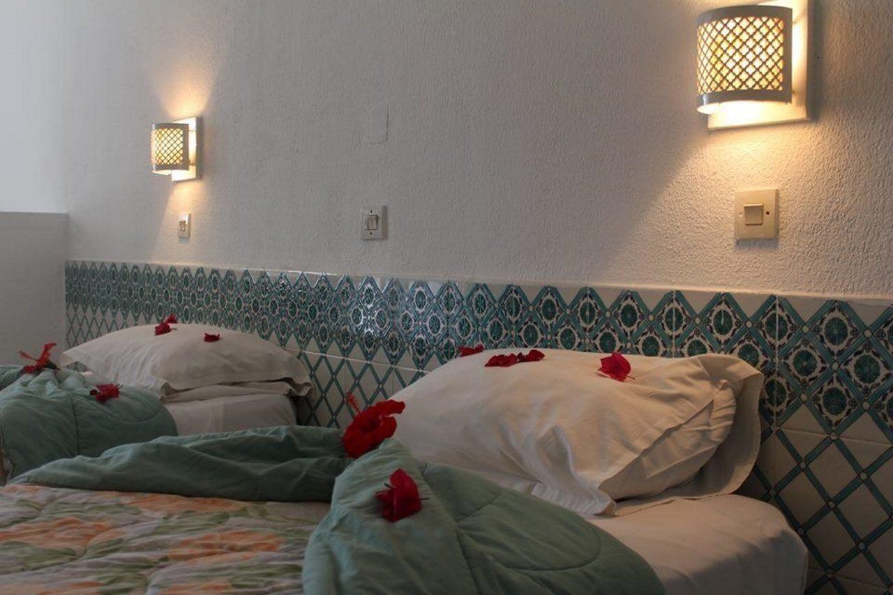 Complexe Touristique Sidi Salem Hotell Bizerte Exteriör bild