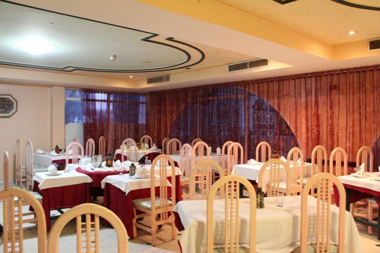 Complexe Touristique Sidi Salem Hotell Bizerte Exteriör bild