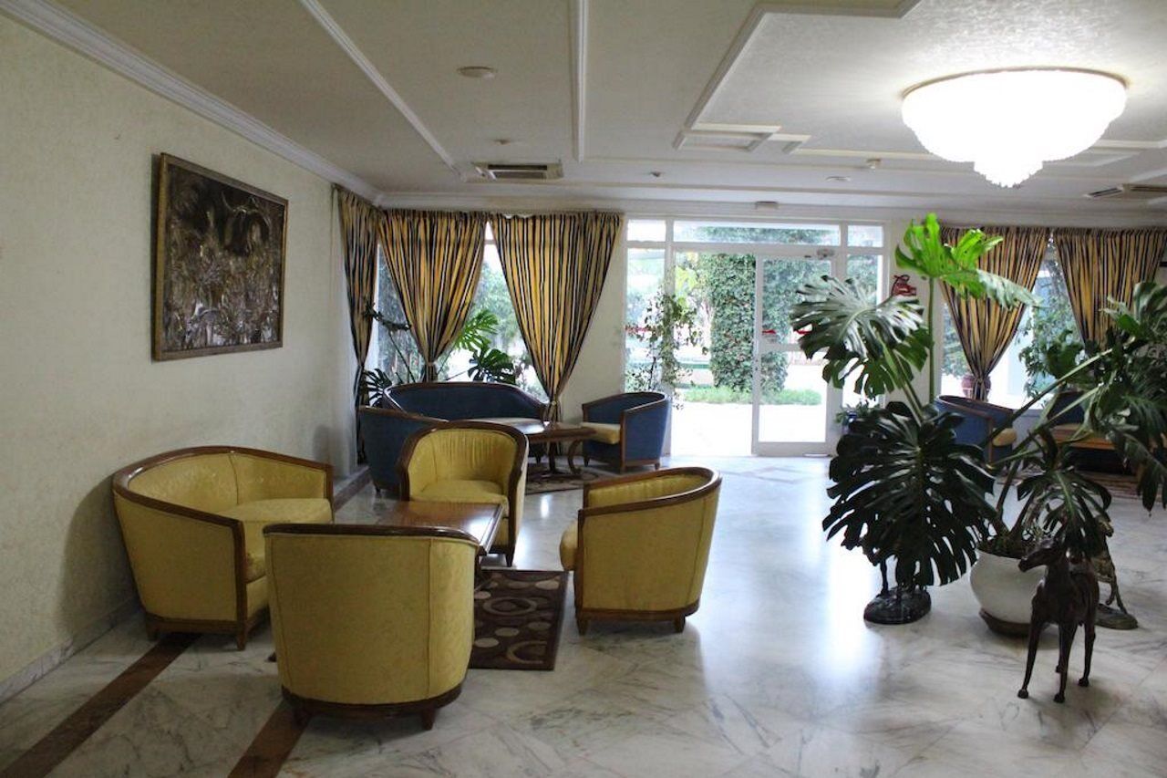Complexe Touristique Sidi Salem Hotell Bizerte Exteriör bild