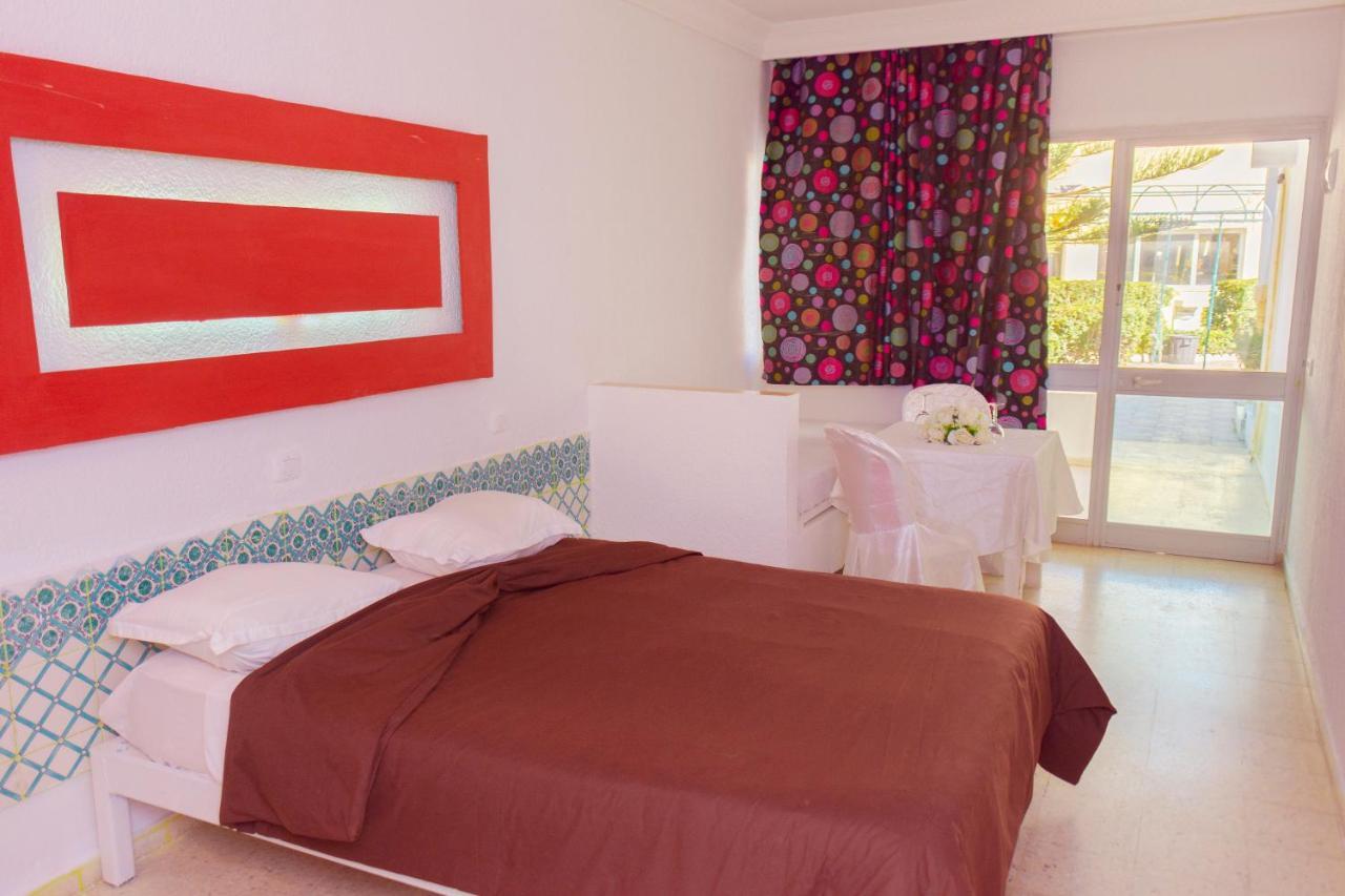 Complexe Touristique Sidi Salem Hotell Bizerte Exteriör bild